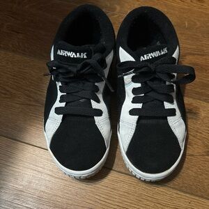Vintage 1990 Airwalk shoes